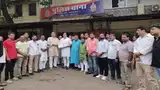 BJP प्रवक्ता ने राहुल गांधी को गोली मारने की दी धमकी, एफआईआर दर्ज कराने सिविल लाइन थाना पहुंचे कांग्रेसी, भूपेश बघेल ने कहा- ‘गांधी’ बनने में एक उम्र लग जाती है, ‘गोडसे’ होना तो एक पल की कायरता है…